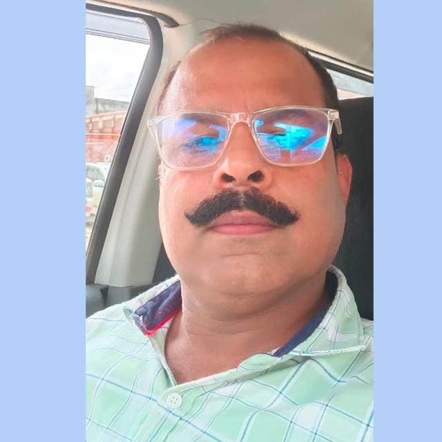 श्री संजीव द्विवेदी