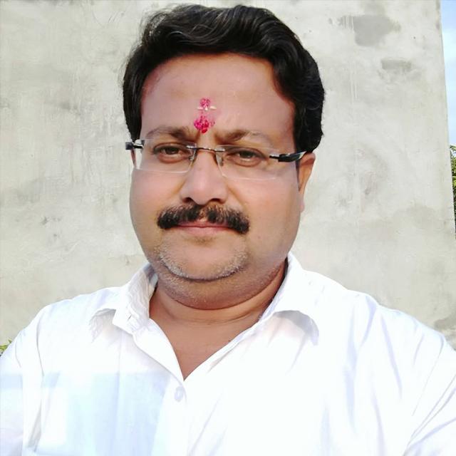 श्री राजेश शुक्ल