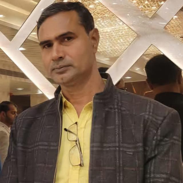 श्री हरीन्द्र चौरसिया